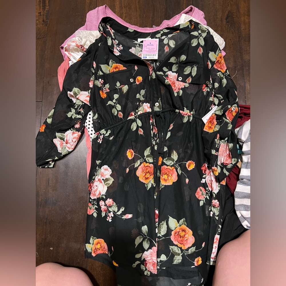 Maternity shirt